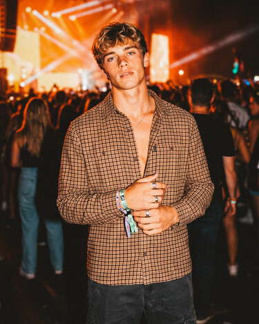 Men's Shirts